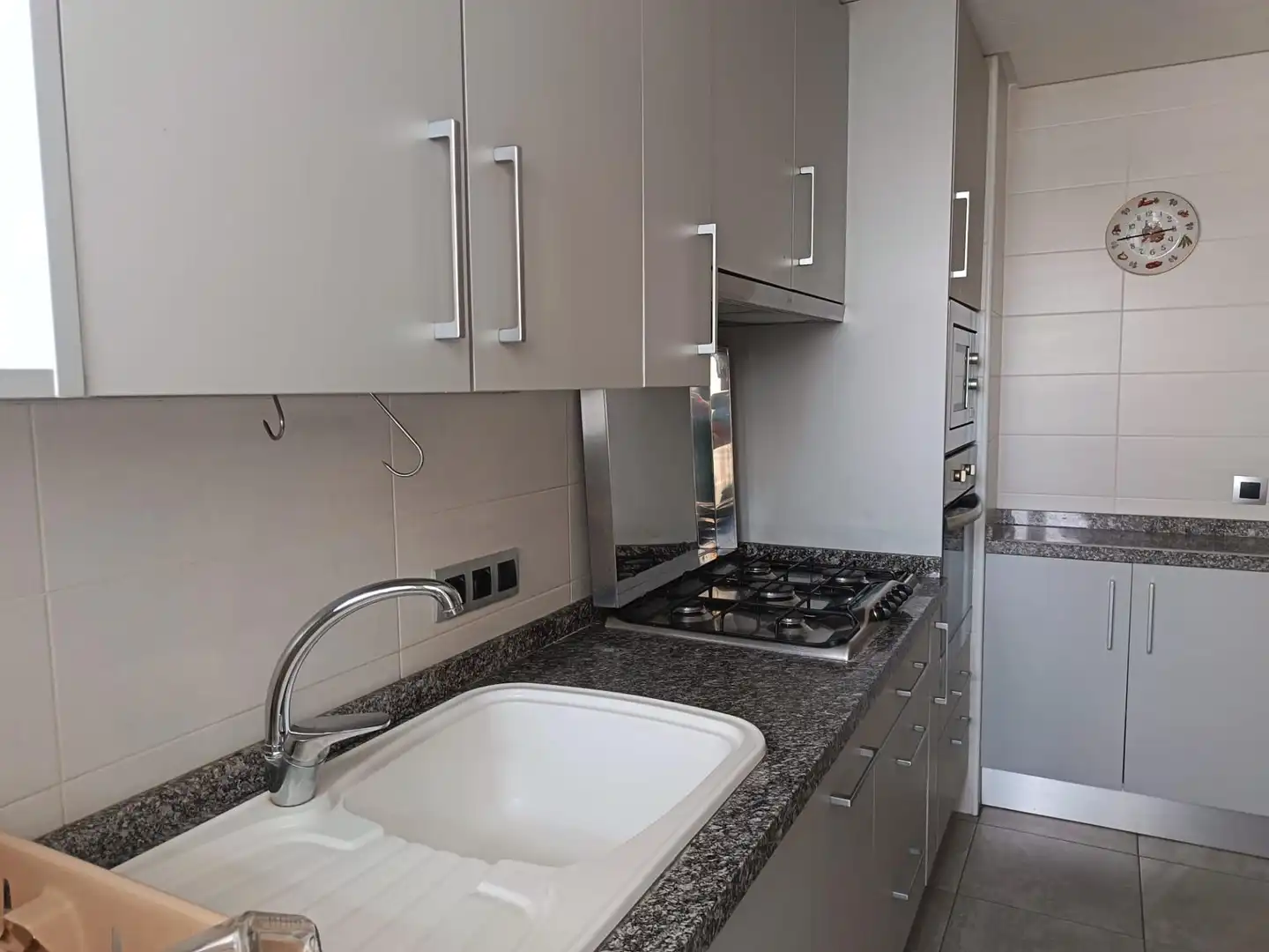 Cocina de Piso en venta en Alicante / Alacant con Aire acondicionado, Trastero y Balcón