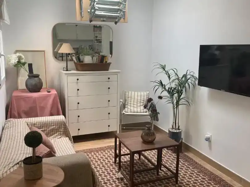 Sala d'estar de Pis en venda en  Madrid Capital amb Aire condicionat i Balcó