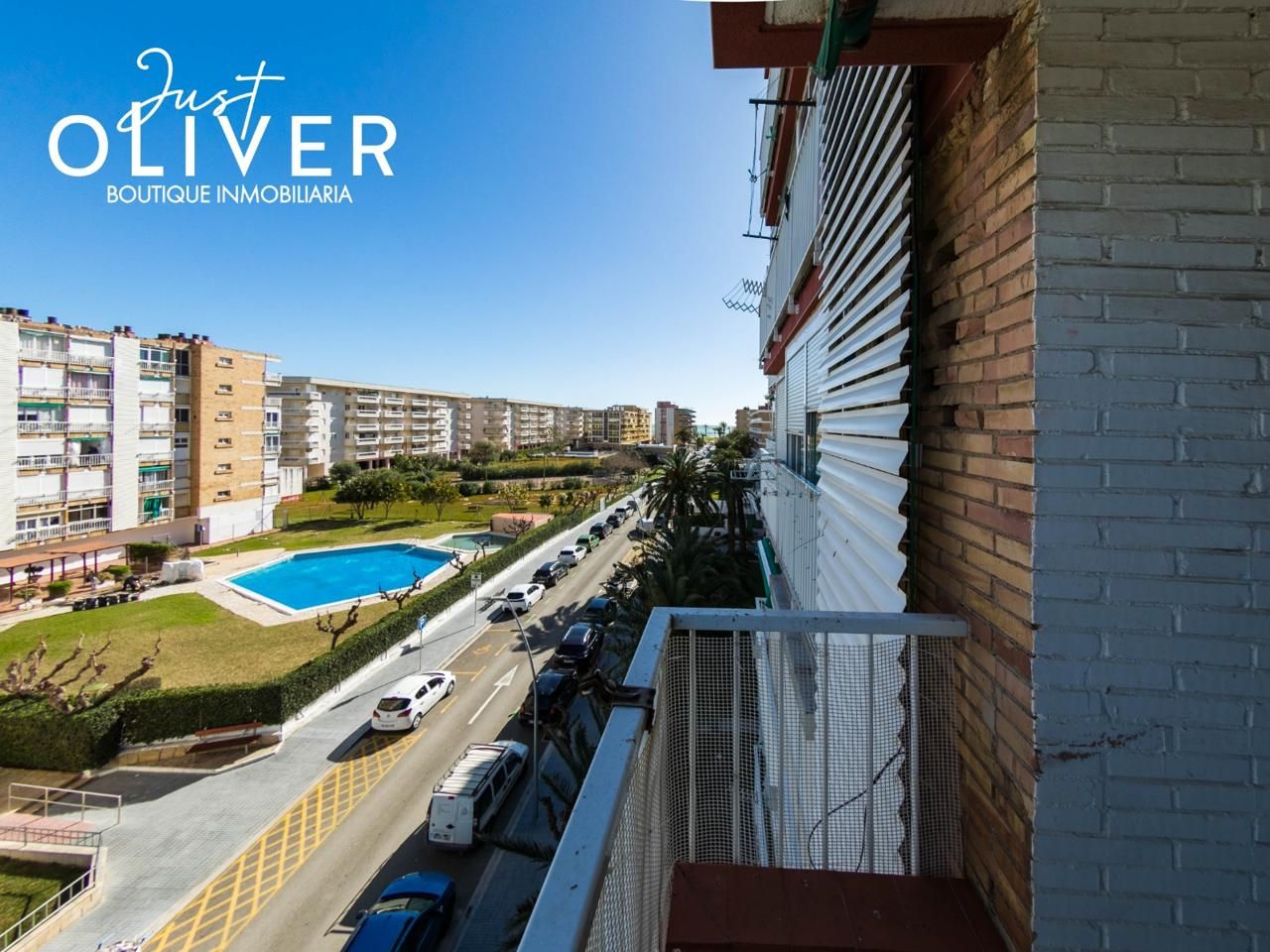 Vista exterior de Estudi en venda en Vila-seca amb Terrassa i Moblat