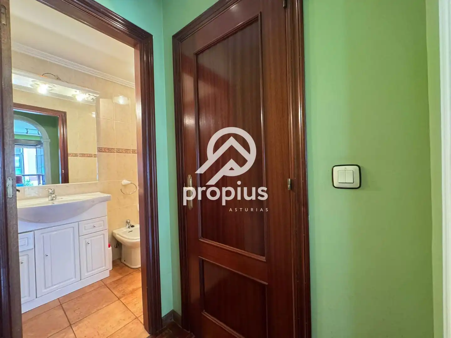 Maisonette zum Verkauf in Llanes mit Heizung und Möbliert