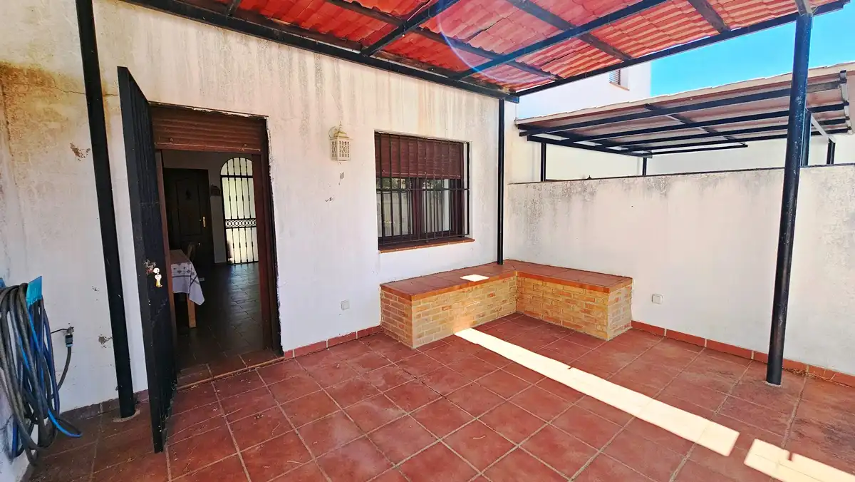 Terraza de Casa adosada en venta en Aroche con Aire acondicionado, Jardín privado y Amueblado