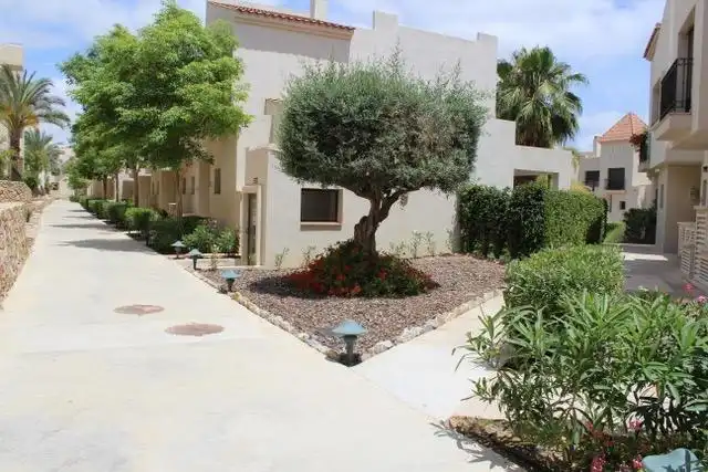 Houses for sale in Calle Calle Cantil, Roda
