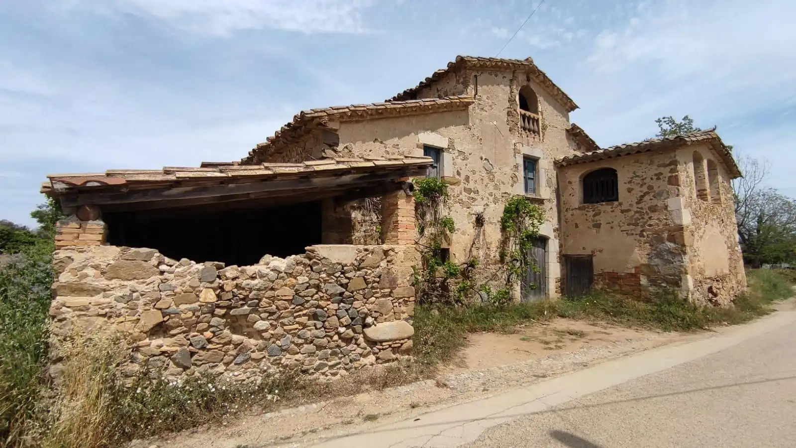 Vista exterior de Finca rústica en venta en Aiguaviva con Trastero