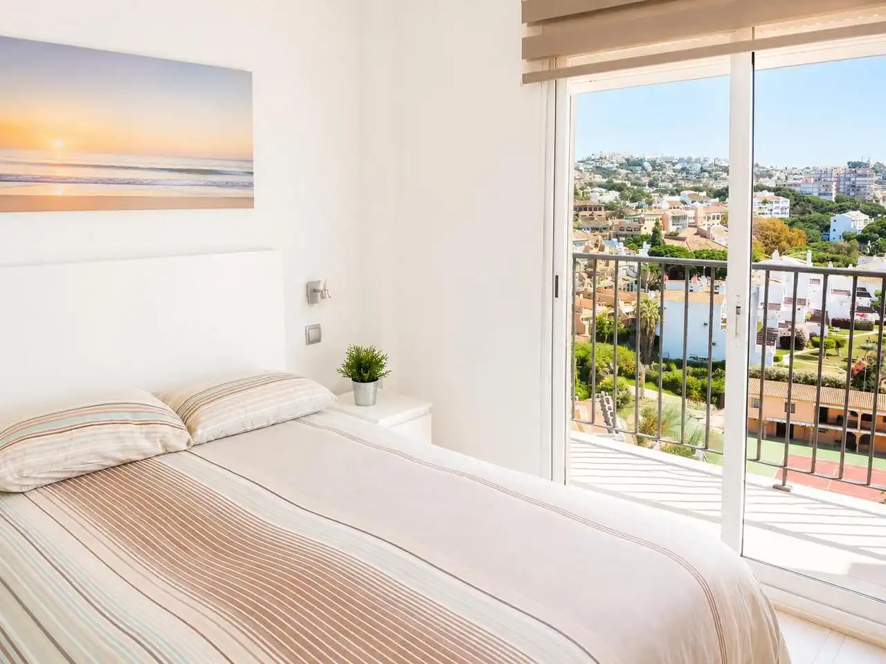 Habitación de Piso de alquiler en Mijas con Terraza, Amueblado y Piscina comunitaria