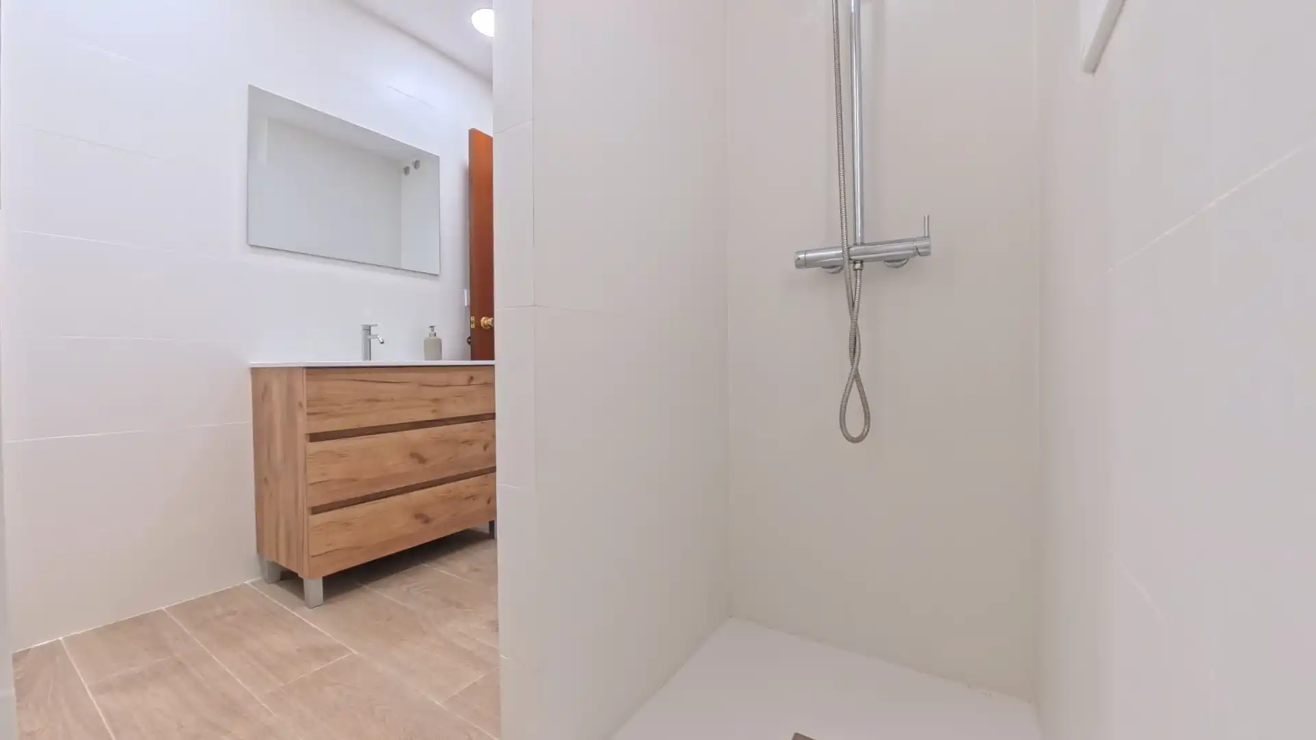 Baño de Ático en venta en Cunit con Aire acondicionado, Calefacción y Terraza