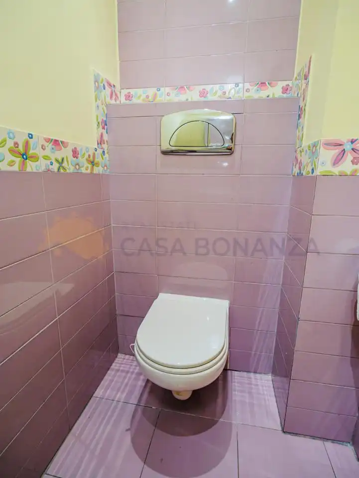 Bathroom of Flat for sale in Almuñécar  with Air Conditioner and Terrace