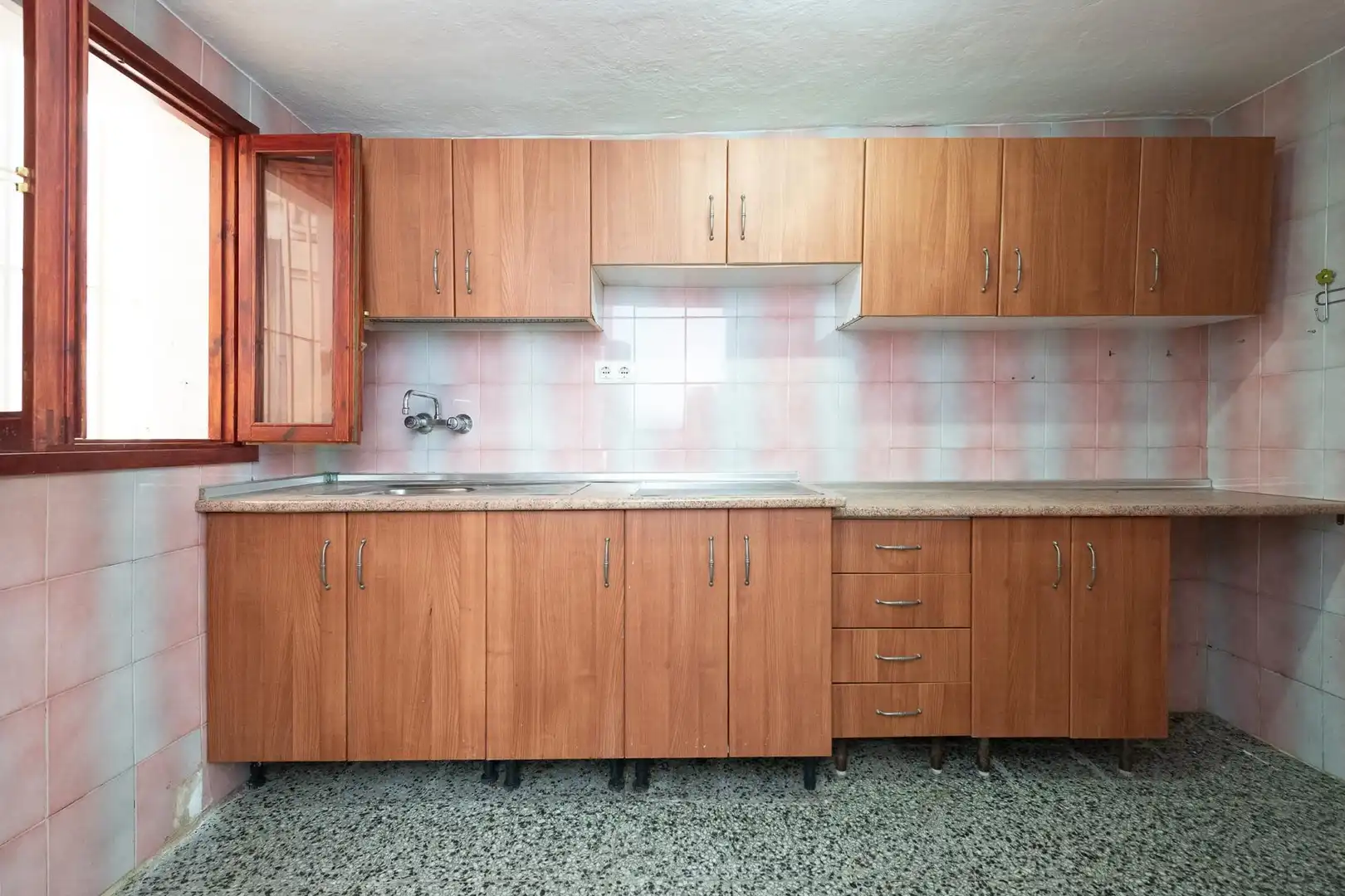 Küche von Haus oder Chalet zum Verkauf in Málaga mit Terrasse und Abstellraum