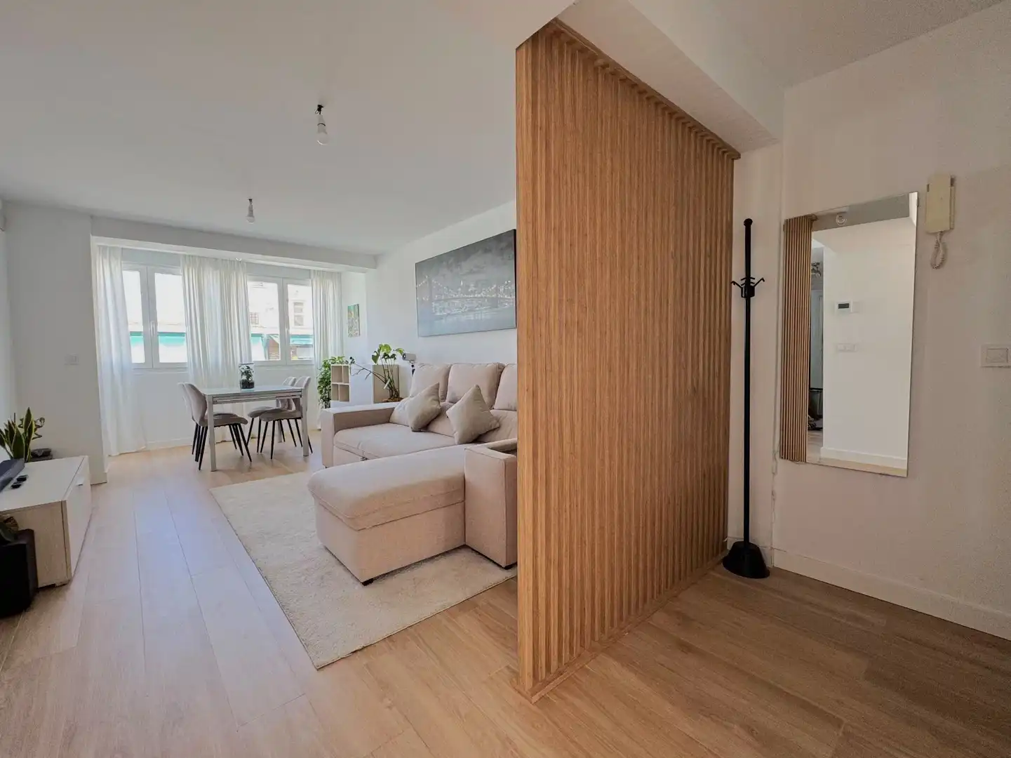 Apartamento con ascensor en venta en Gonzalo Mengual, imagen 3