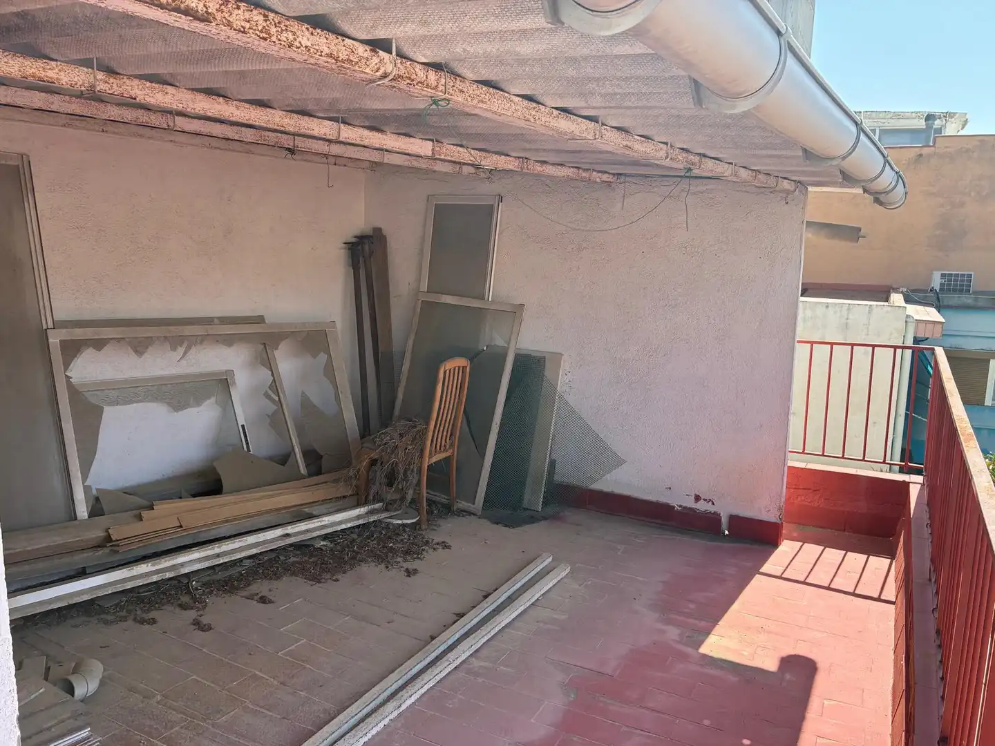 Piso en venta en Mataró con Terraza, Trastero y Amueblado