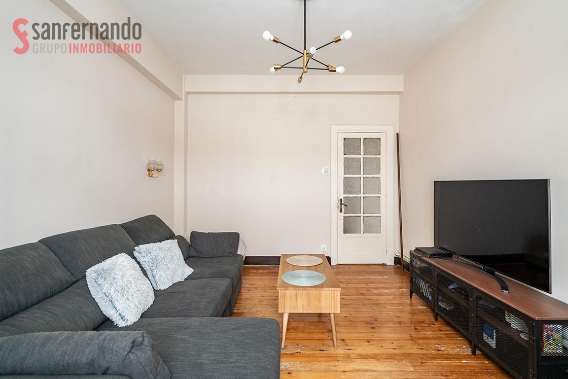 Sala de estar de Piso en venta en Santander con Calefacción y Parquet