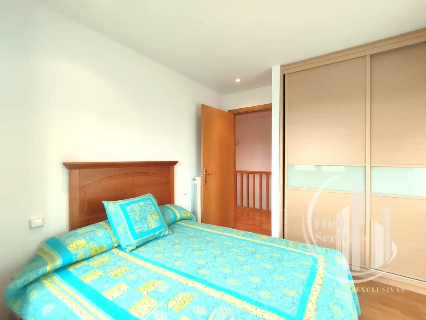 Bedroom of Detached homes for sale in Elciego  with Heating, Private garden and Parquet flooring