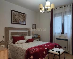 Bedroom of Flat for sale in Cáceres Capital