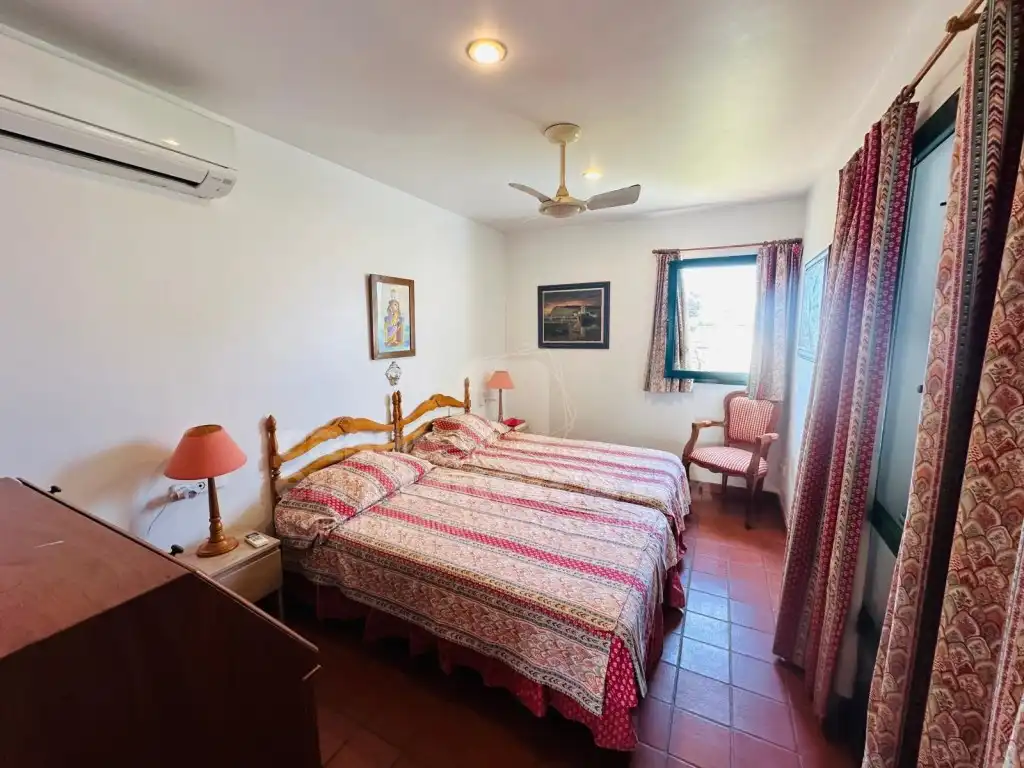 Habitación de Casa o chalet en venta en Ciutadella de Menorca con Jardín privado