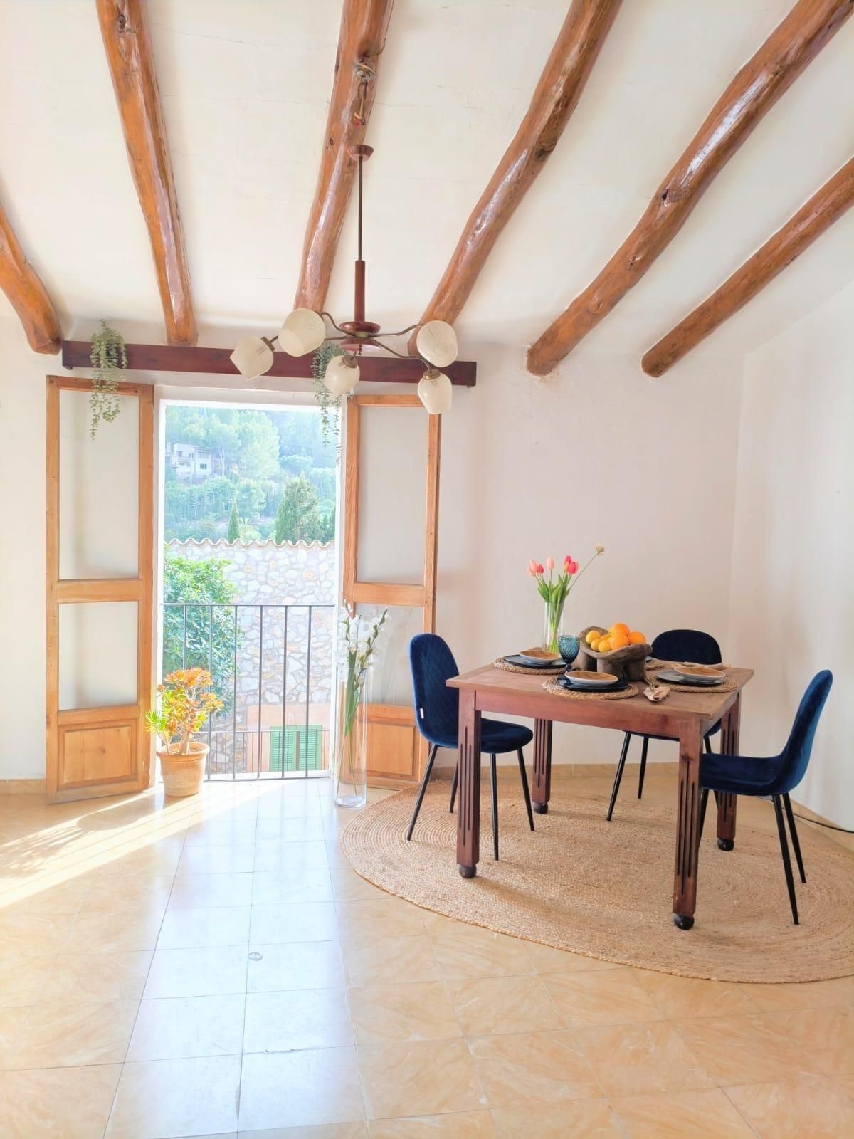 Dining room of Single-family semi-detached for sale in Calvià  with Private garden, Storage room and Alarm