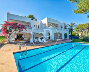 Vista exterior de Casa o xalet en venda en Santanyí amb Aire condicionat, Terrassa i Piscina