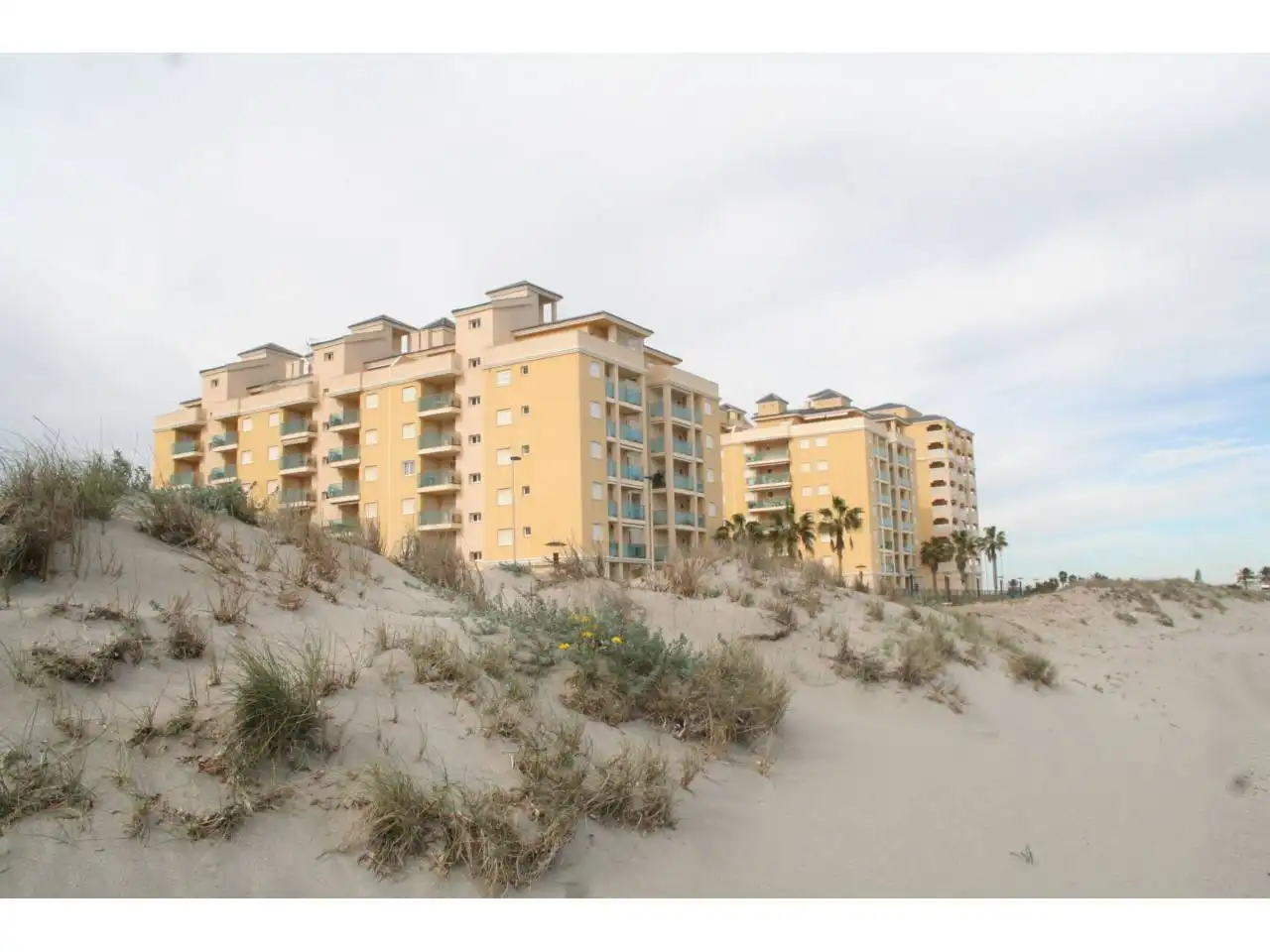 Vista exterior de Apartamento en venta en La Manga del Mar Menor con Aire acondicionado, Calefacción y Terraza