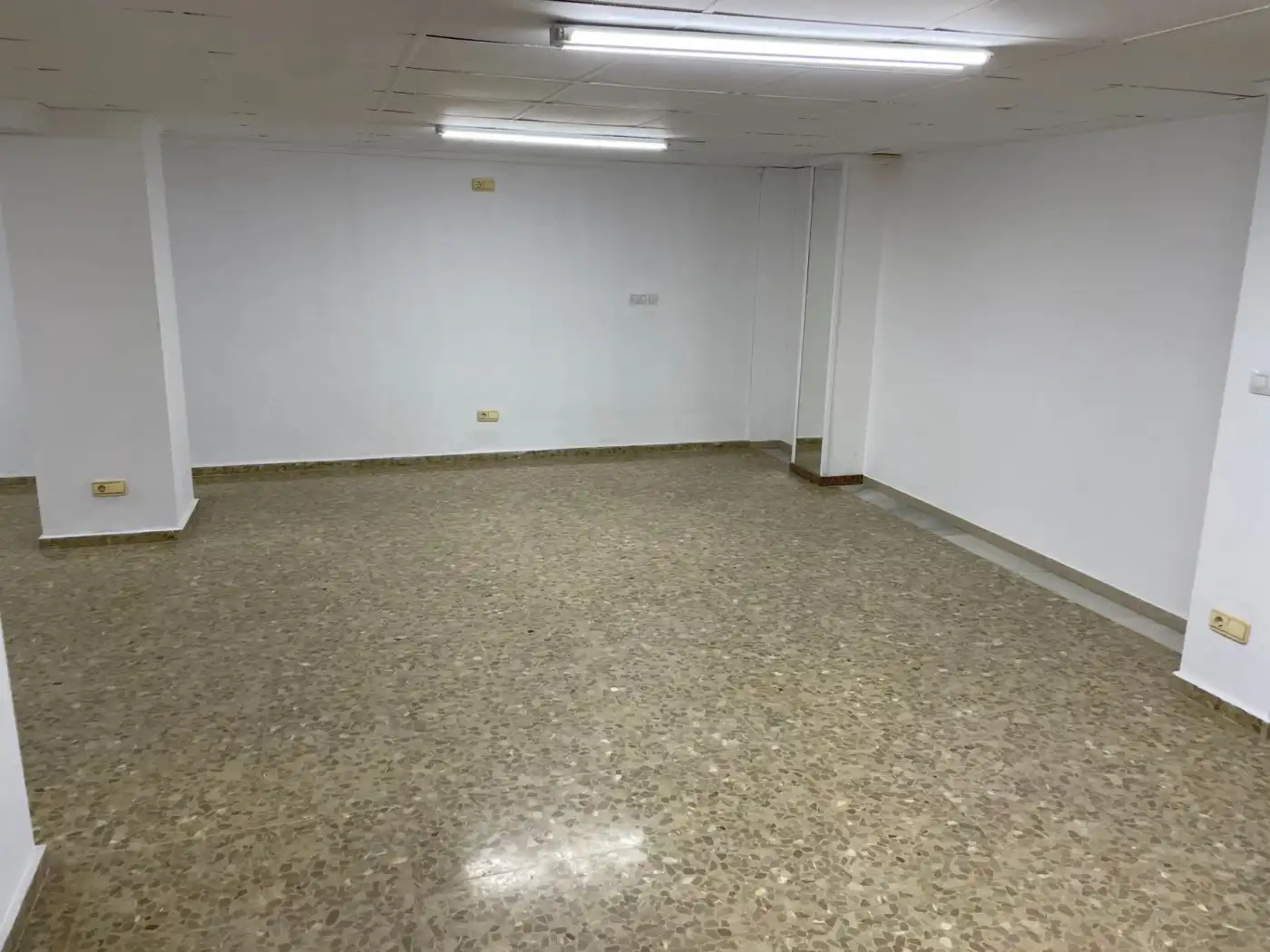 Oficina amb ascensor de lloguer a Casc Urbà, imagen 5