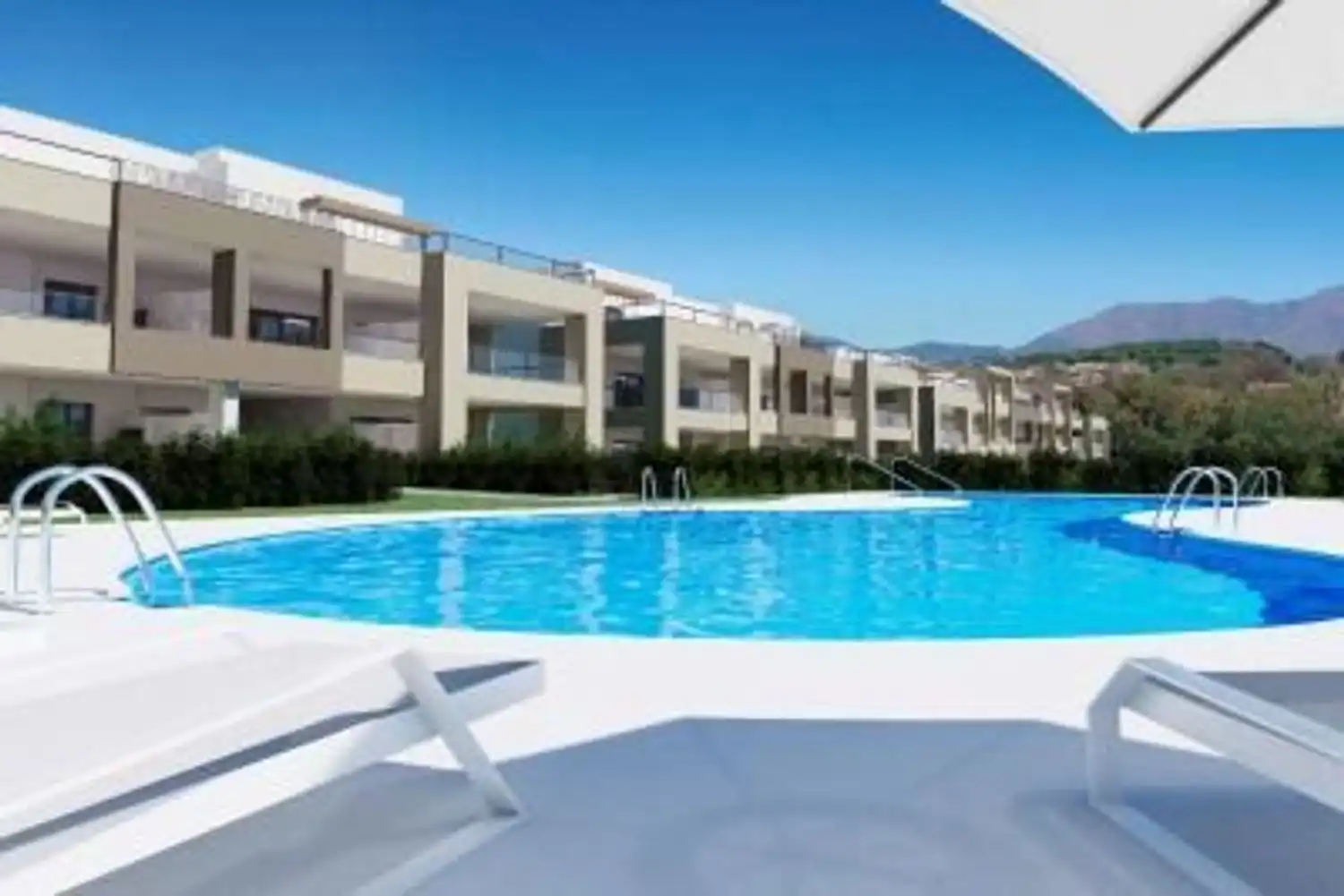 Piscina de Piso en venta en Casares con Jardín privado, Terraza y Trastero