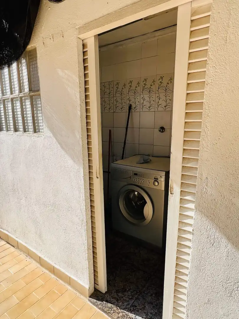 Cuina de Casa o xalet en venda en Vilanova i la Geltrú amb Calefacció
