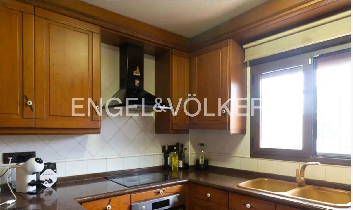 Cocina de Casa o chalet en venta en Náquera con Calefacción, Jardín privado y Terraza