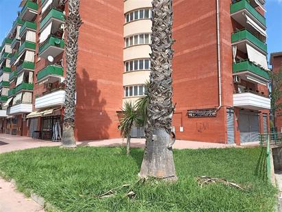 Exterior view of Planta baja for sale in Sant Andreu de la Barca