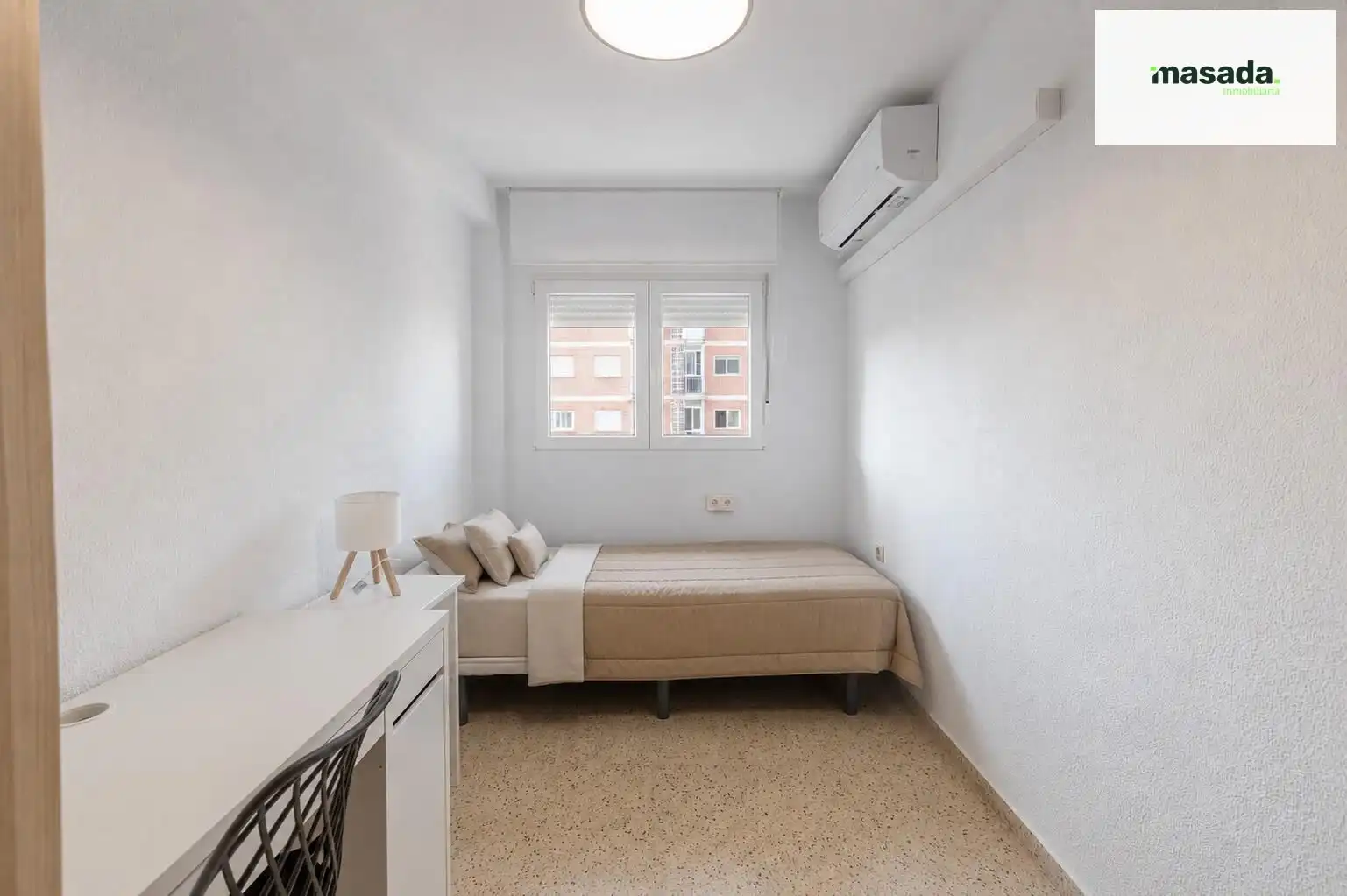 Habitación de Piso en venta en Granada con Aire acondicionado, Calefacción y Amueblado