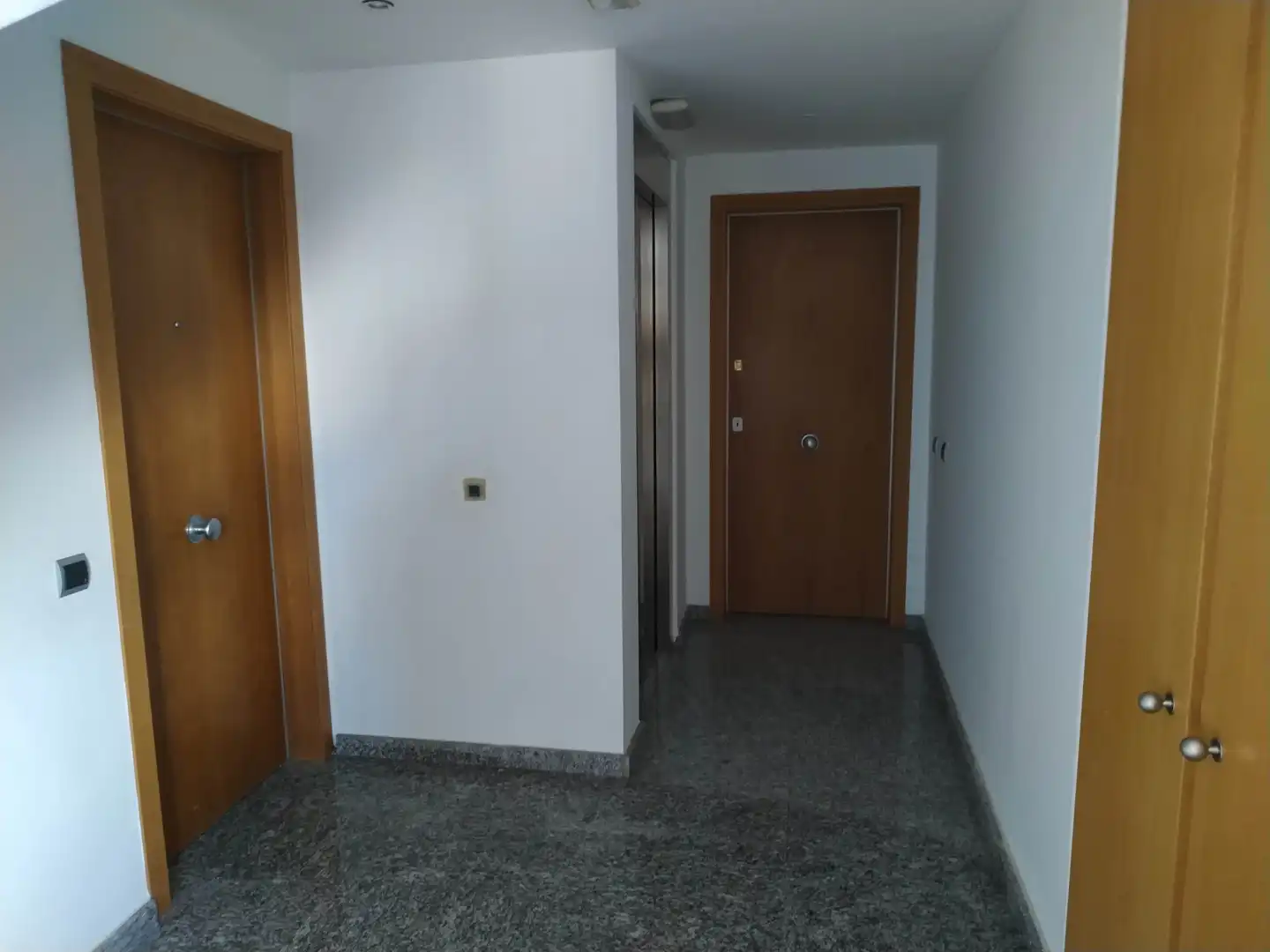 Local comercial en venda a C/ Andorra, imagen 18