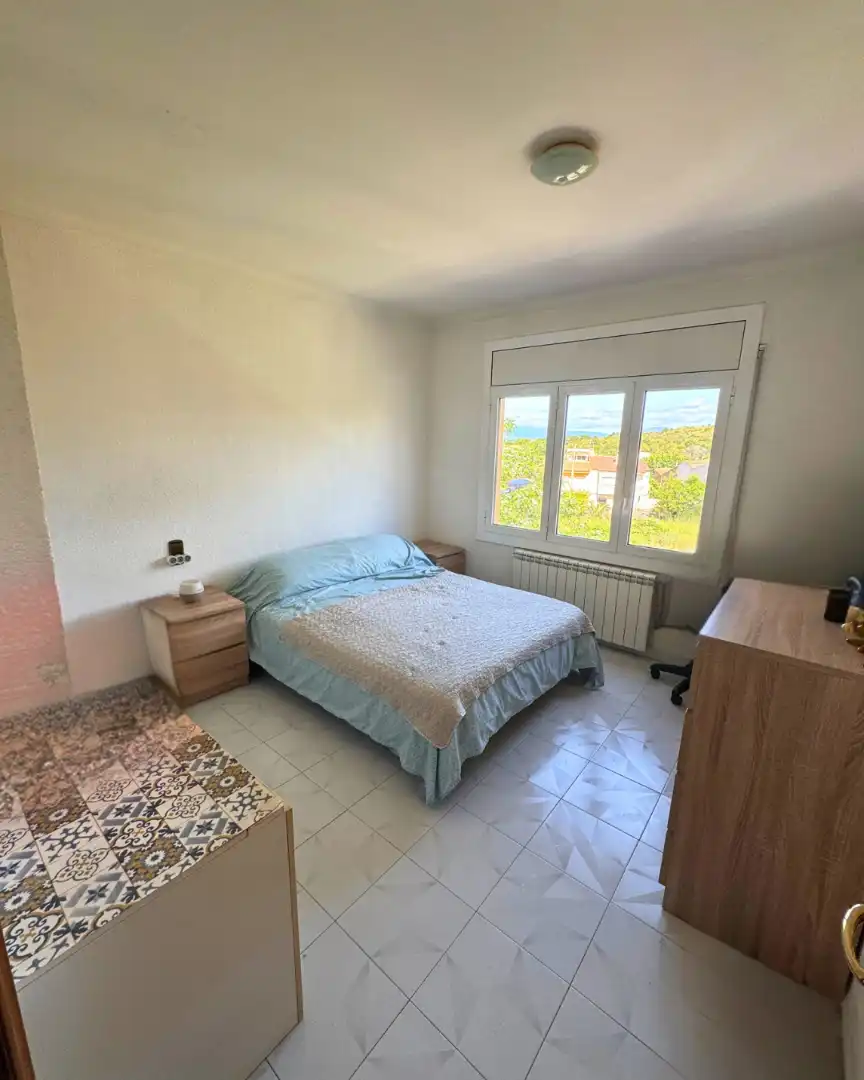 Dormitori de Casa o xalet en venda en Vilajuïga amb Calefacció, Terrassa i Moblat