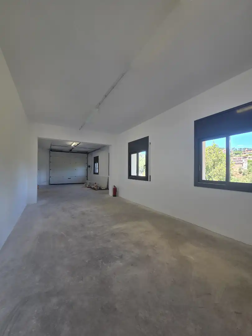 Casa o xalet en venda en Torrelles de Llobregat amb Aire condicionat, Calefacció i Jardí privat