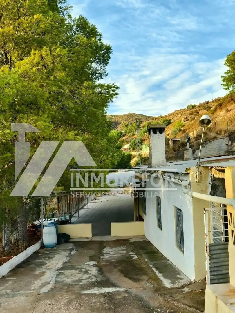 Casa rústica con jardín en venta en Crevillent, imagen 5