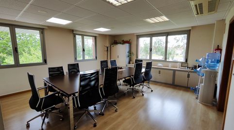 Foto 2 von Büro zum Verkauf in Logroño - Teruel, Los Lirios, Logroño