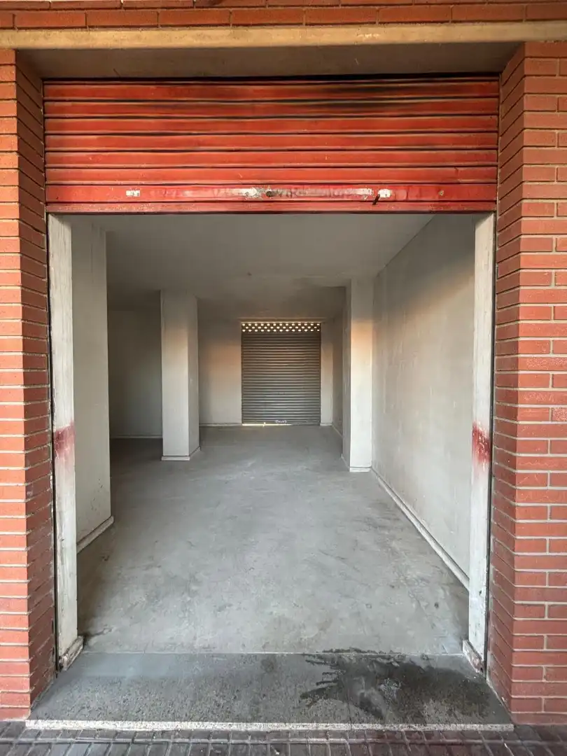 Gewerbefläche zur Miete in Plaça Cerdanya 4