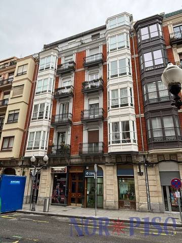 Piso en Venta en Alhóndiga