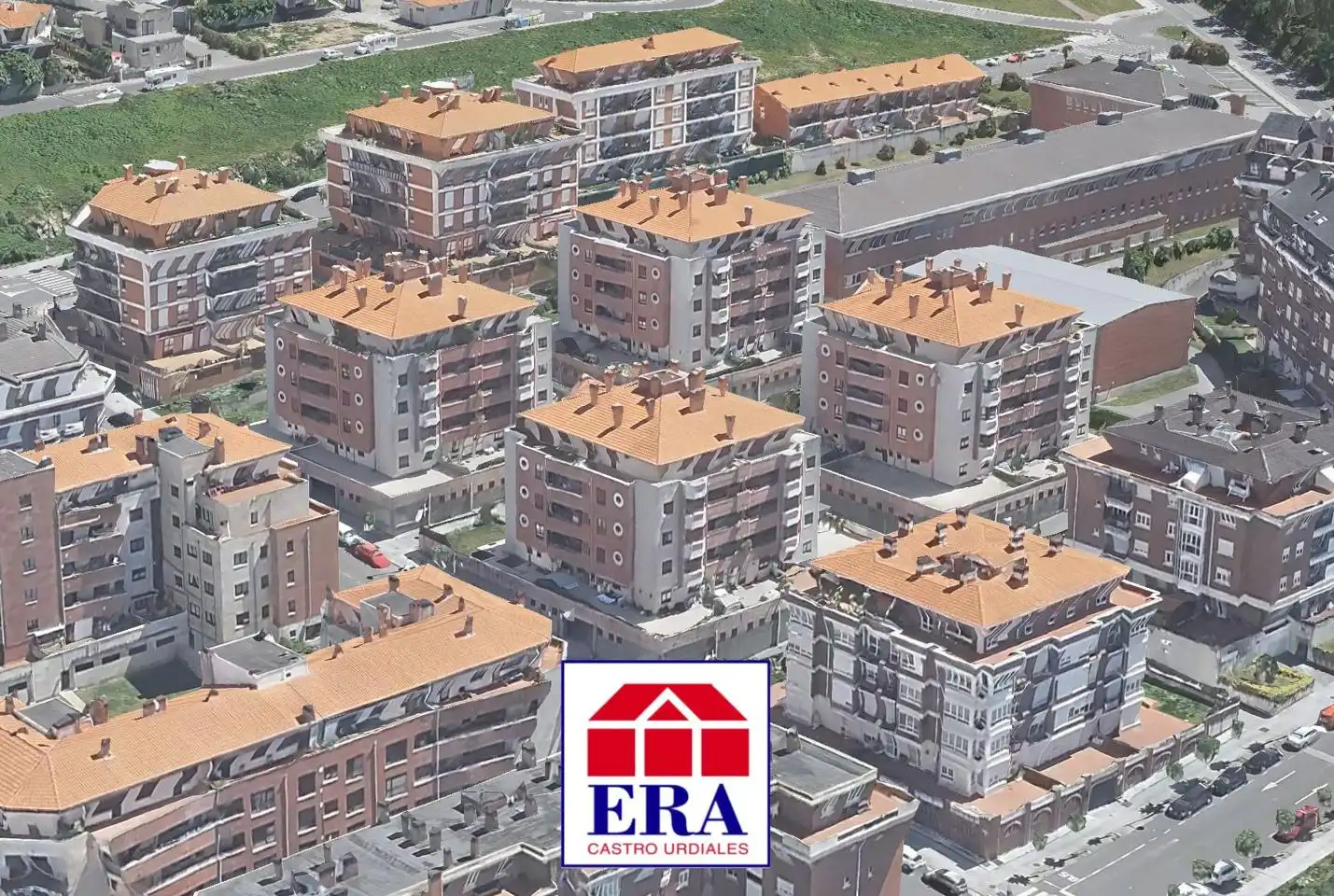 Exterior view of Flat for sale in Castro-Urdiales  with Heating, Parquet flooring and Terrace
