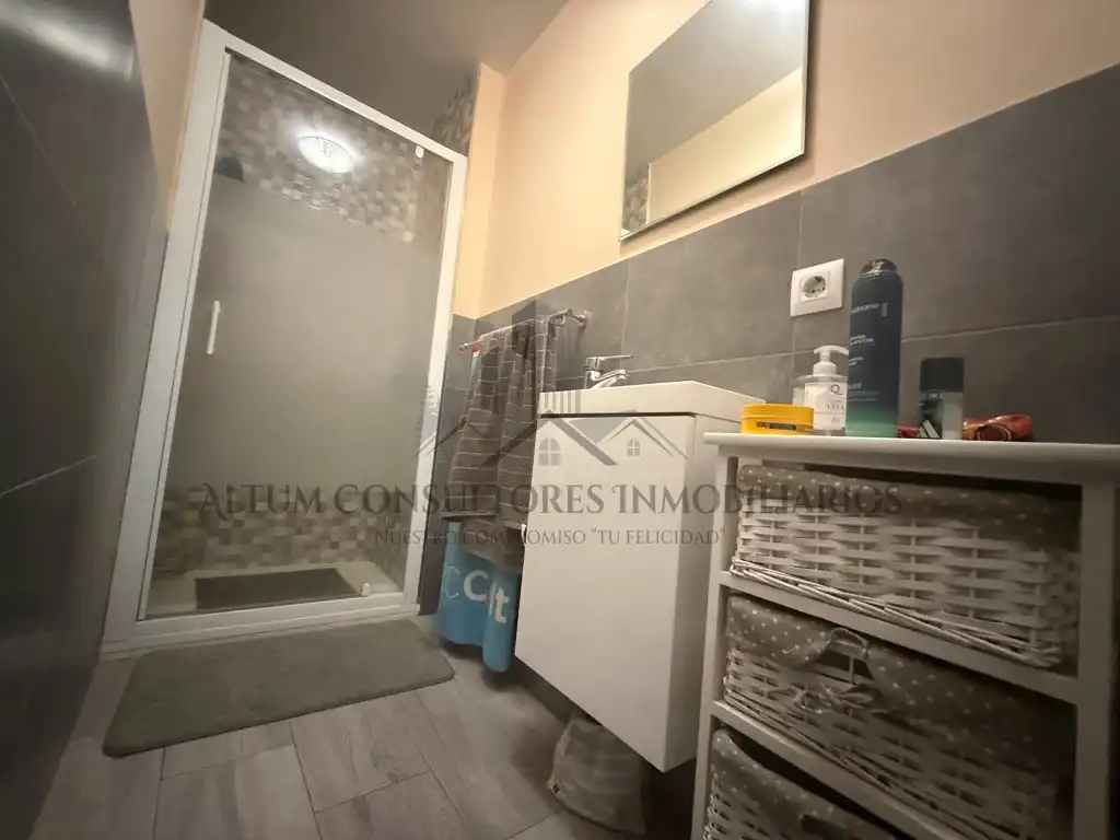 Bany de Casa o xalet en venda en Sevilla