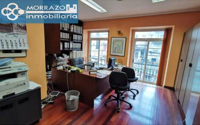 Flat for sale in Carral, Centro - Areal
