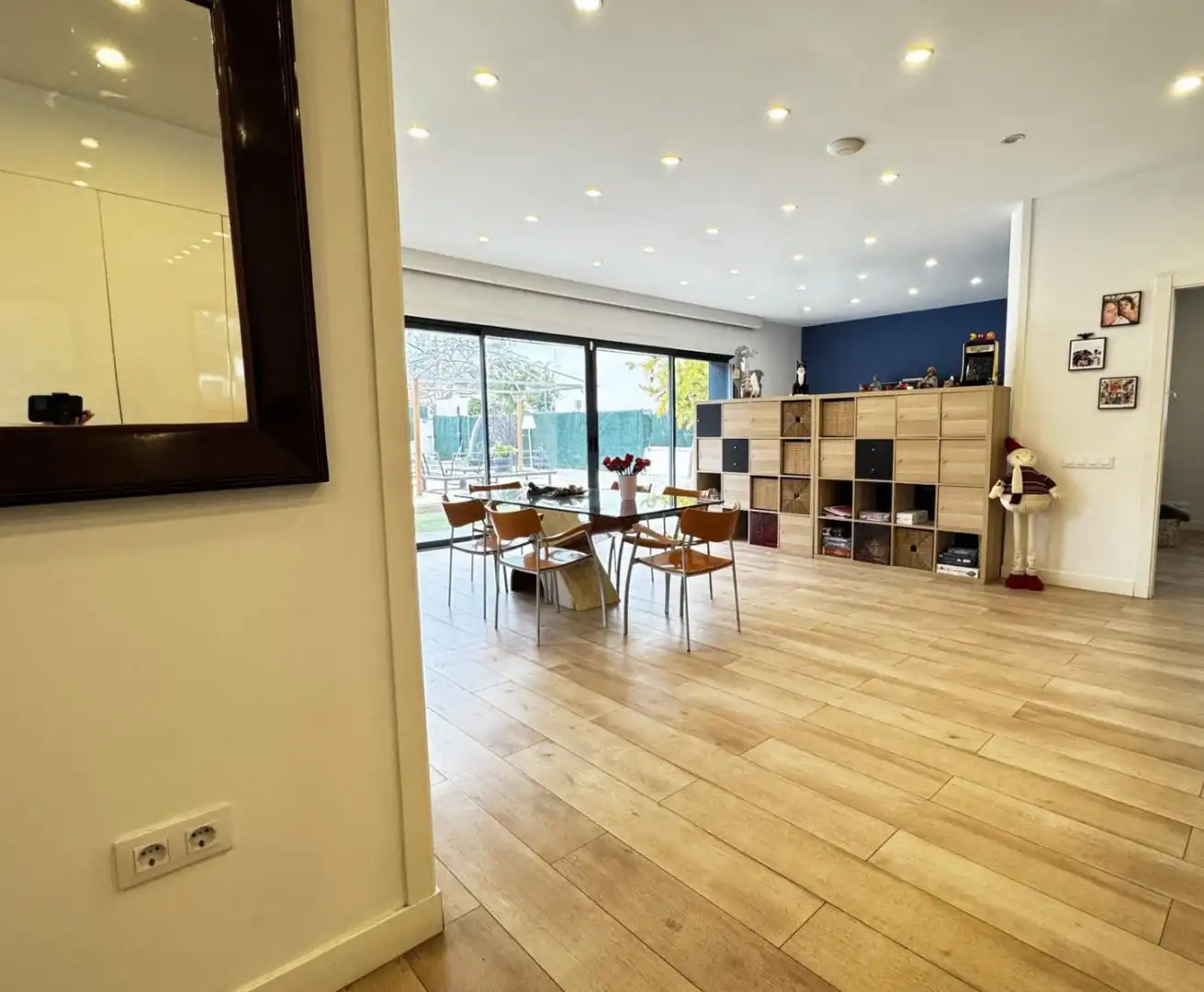 Comedor de Casa o chalet en venta en Cubelles con Aire acondicionado, Calefacción y Jardín privado