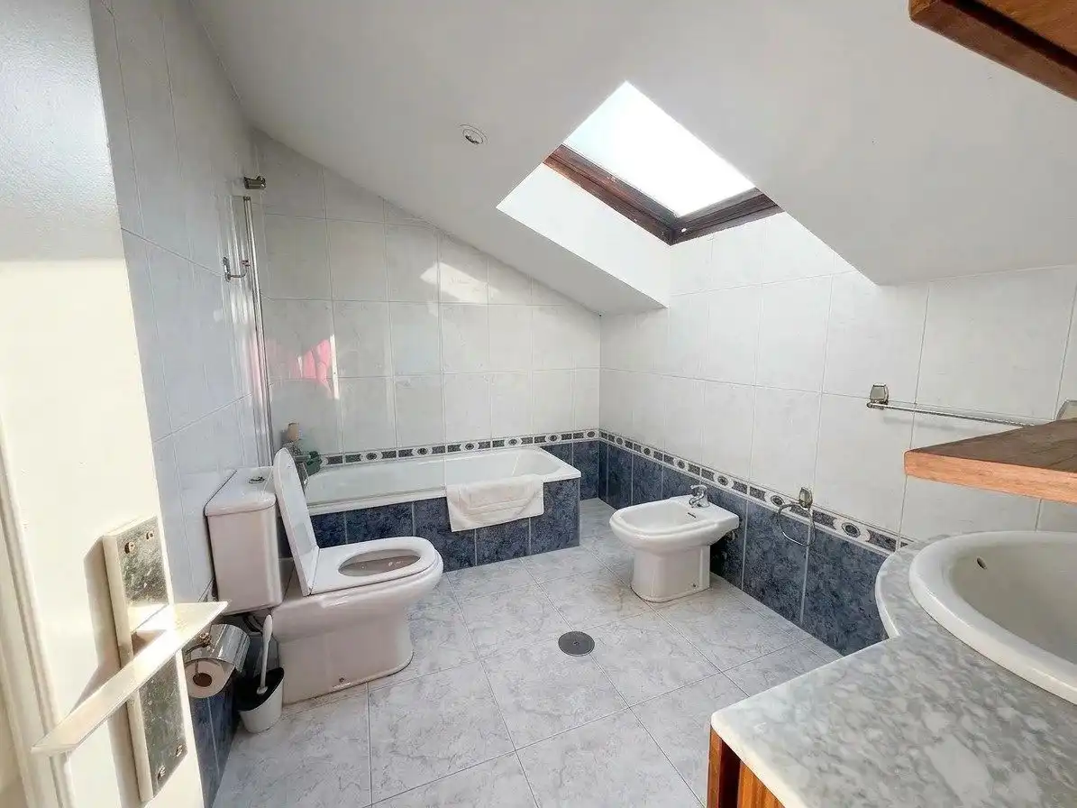 Dúplex con ascensor en venta en San Roque - Ronda Norte, imagen 11