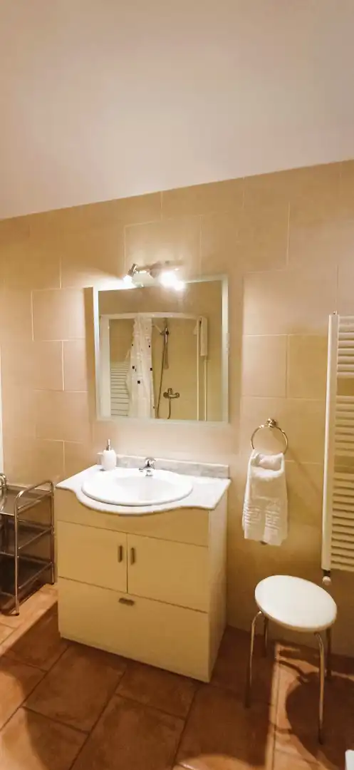 Baño de Finca rústica de alquiler en Costitx con Aire acondicionado, Calefacción y Jardín privado