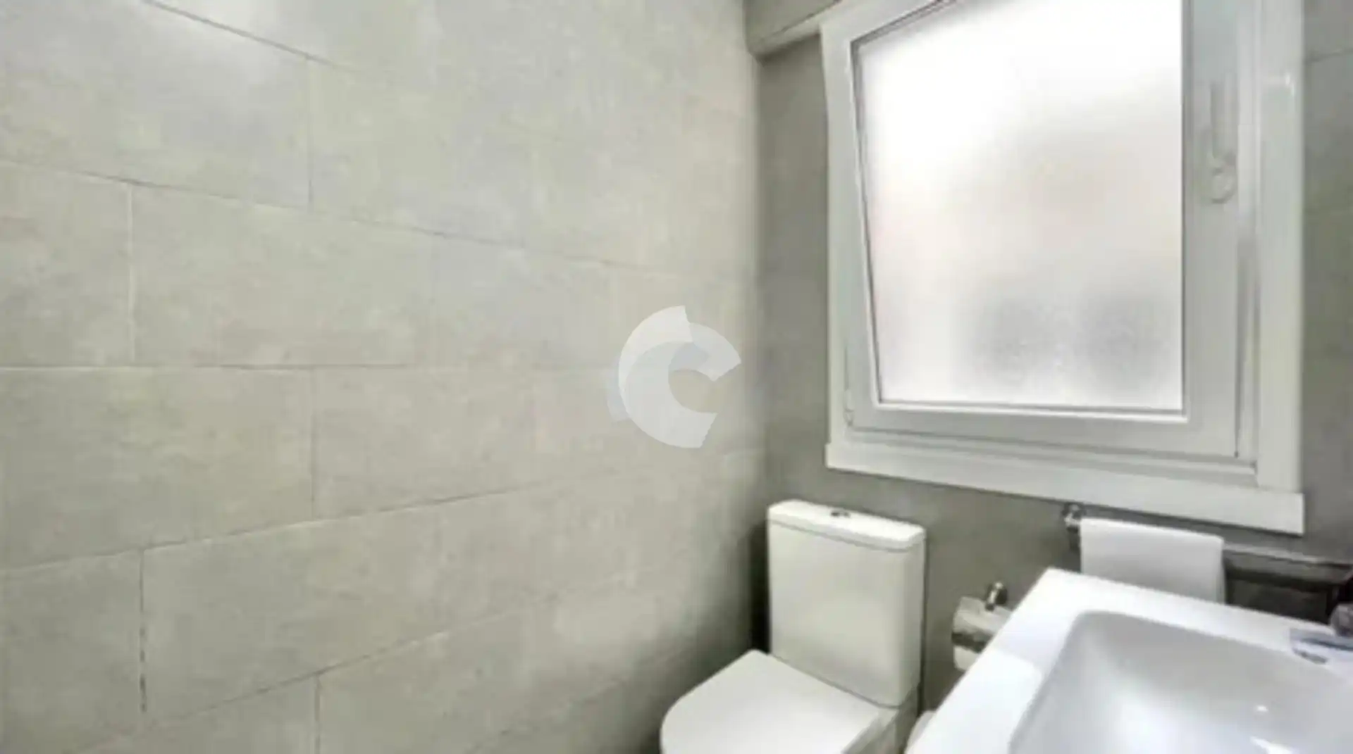 Bany de Pis en venda en A Coruña Capital  amb Calefacció