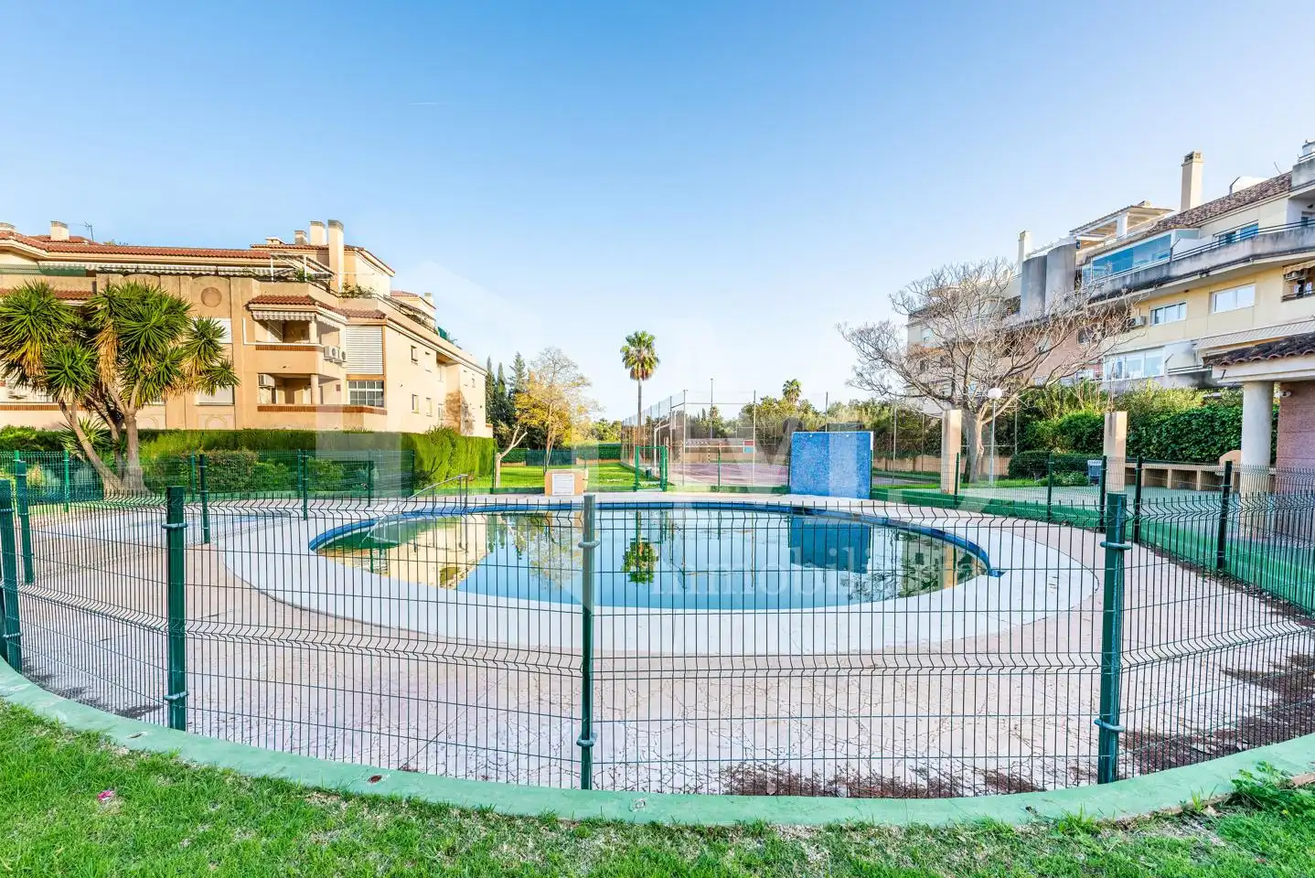 Swimming pool of Flat for sale in Málaga  with Air Conditioner, Terrace and Storage room