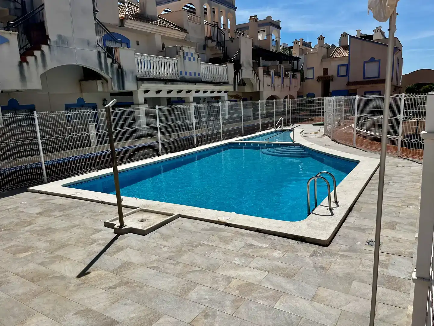 Piscina de Piso en venta en Cartagena con Aire acondicionado, Jardín privado y Trastero