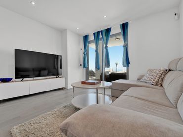 Erdgeschosswohnung mit Pool zum Verkauf in Benalmádena pueblo