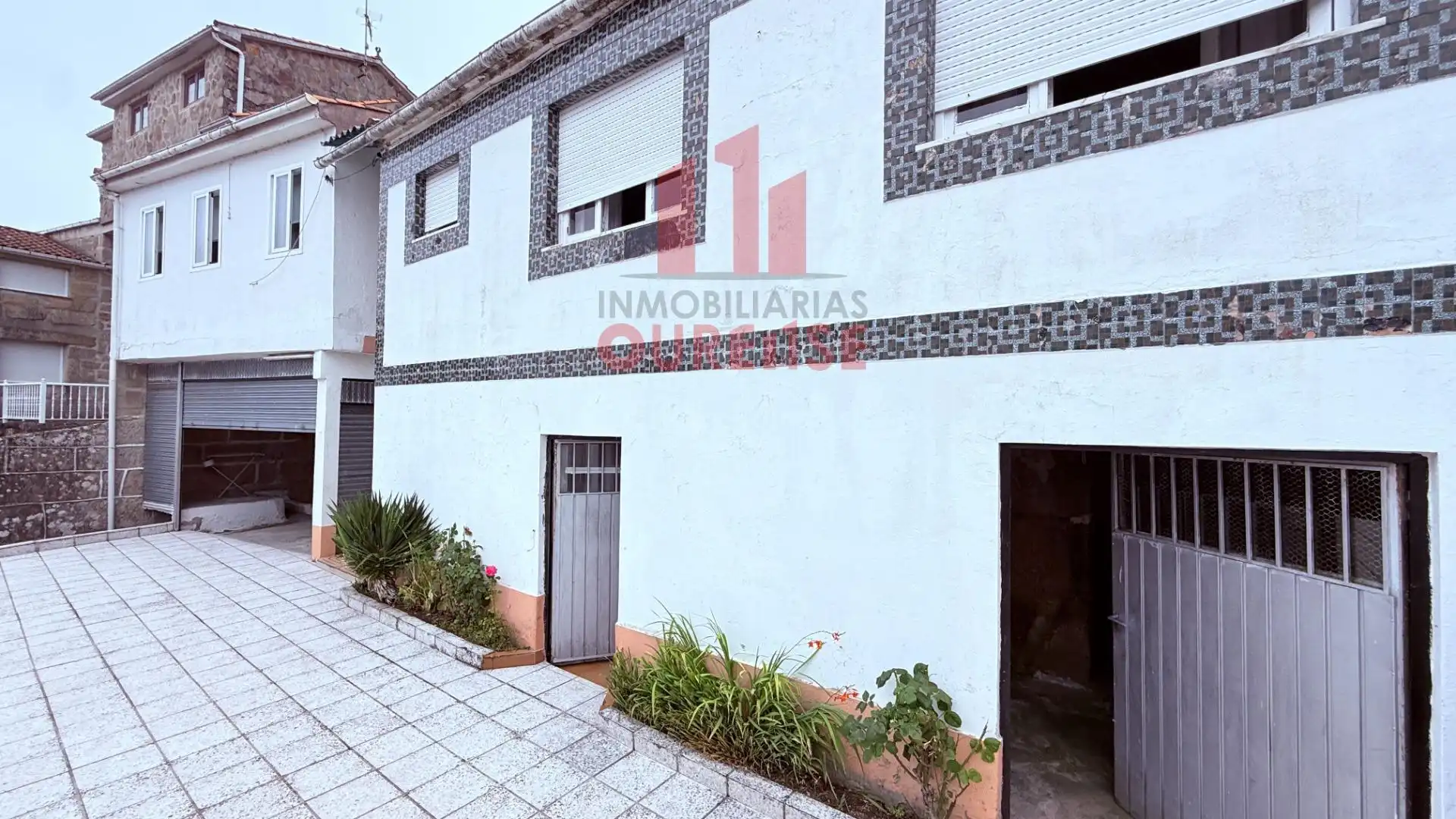 Exterior view of Houses for sale in Nogueira de Ramuín  with Heating, Terrace and Storage room