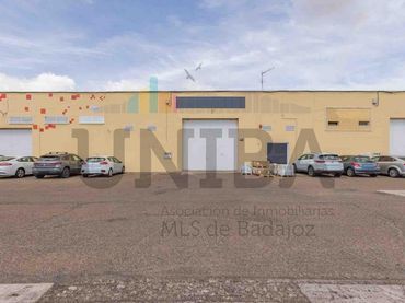 Nave industrielle à vendre à Calle del Río Segura