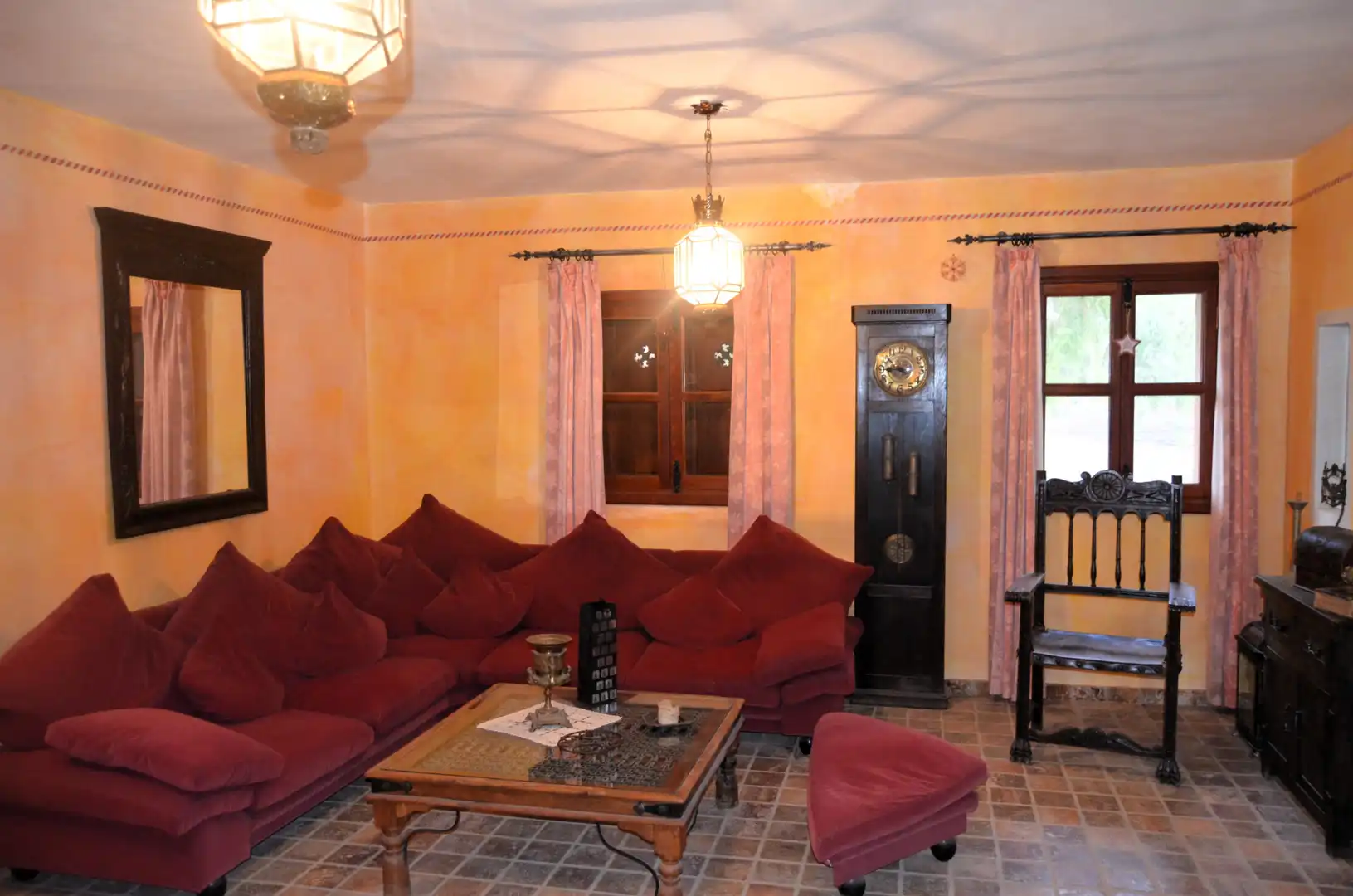 Sala d'estar de Casa o xalet en venda en Pájara amb Jardí privat, Terrassa i Piscina