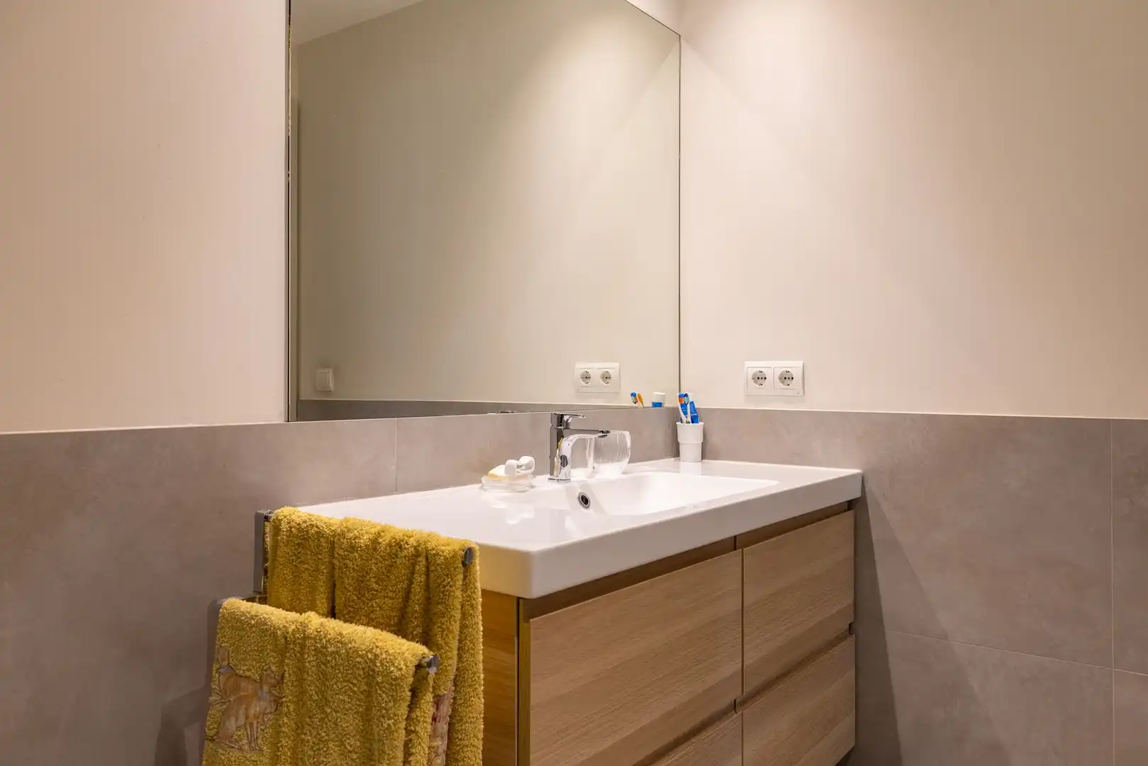 Baño de Casa adosada en venta en Madrid con Aire acondicionado, Calefacción y Terraza