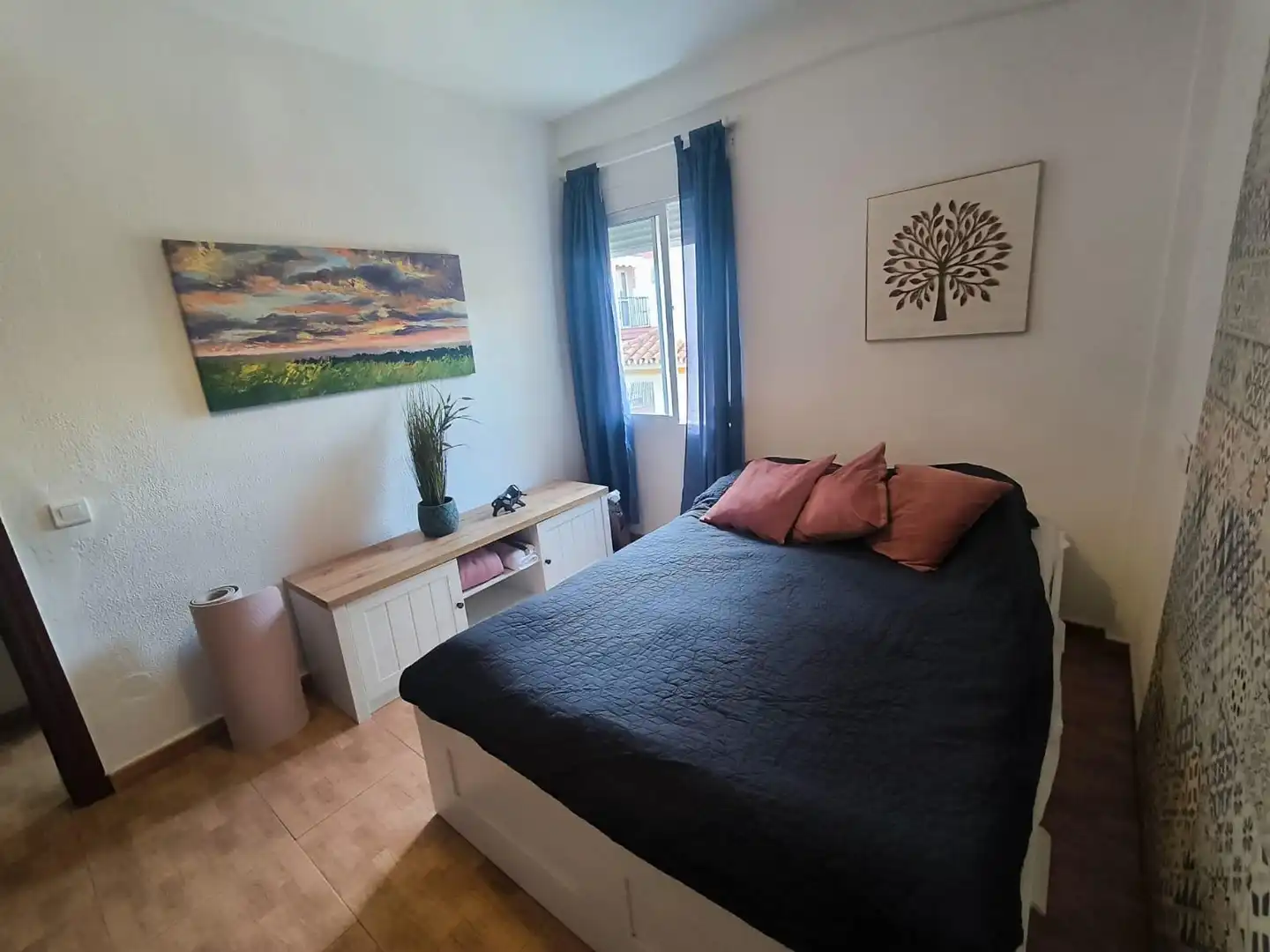 Habitación de Piso de alquiler en Fuengirola con Balcón