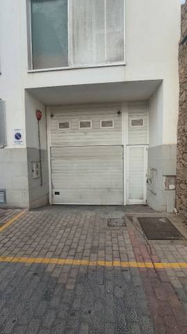 Garaje en Alquiler en Calle Domingo Guerra del Río, 11 en Miller