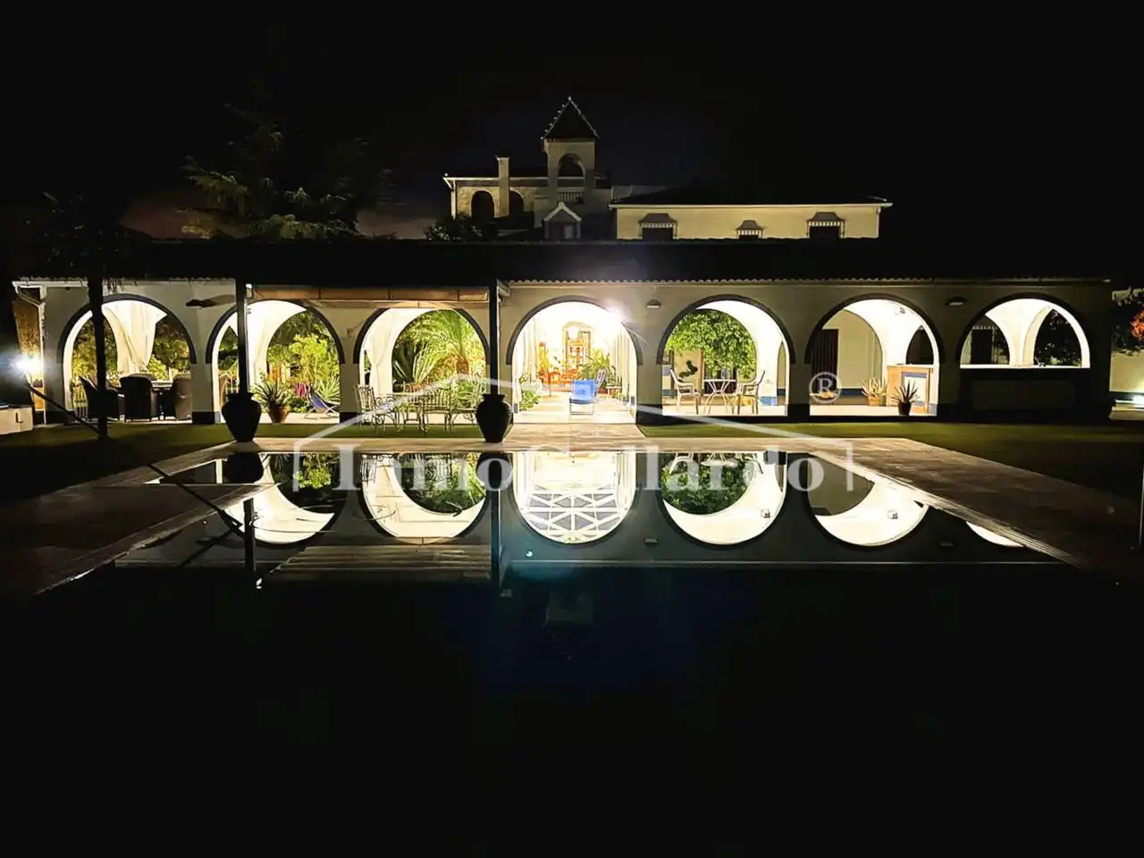 Swimming pool of Buildings for sale in Lucena